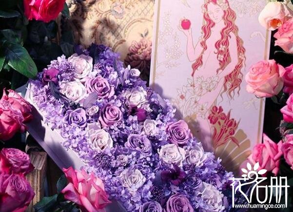 女神节送永生花好还是鲜花好 永生花一生只能送一次(永生花更深情)